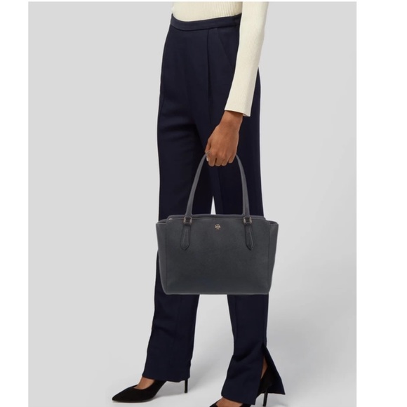 Tory Burch Navy Saffiano Leather Robinson Tote & silk floral bag charm. - Picture 12 of 15